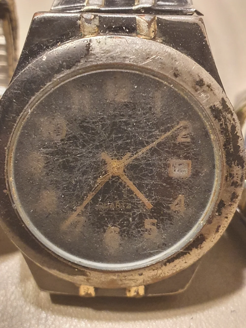 10/$20 Lot Of 4 Men & Women Watches As-Is For Parts Or Repair #2
